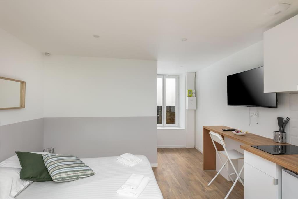 L'ankou Studio Avec Terrasse, Neuf Et Bien Equipe, Proche Centre, Tramway * Brest